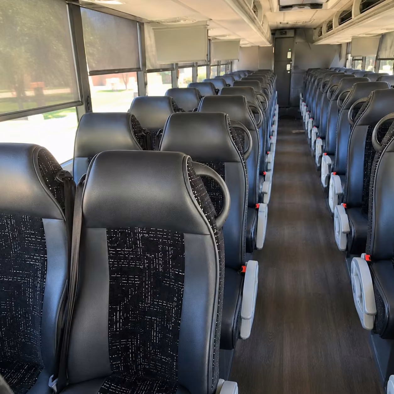 lakeland airport transfer shuttle bus services