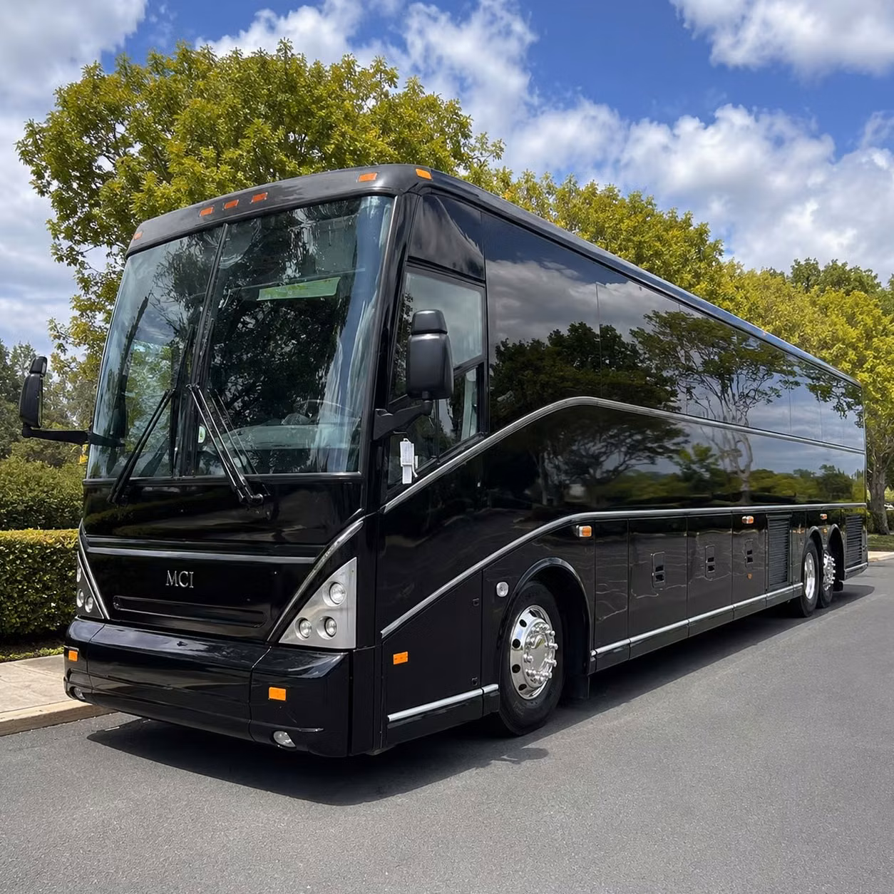 lakeland charter bus rentals for sports teams sporting events